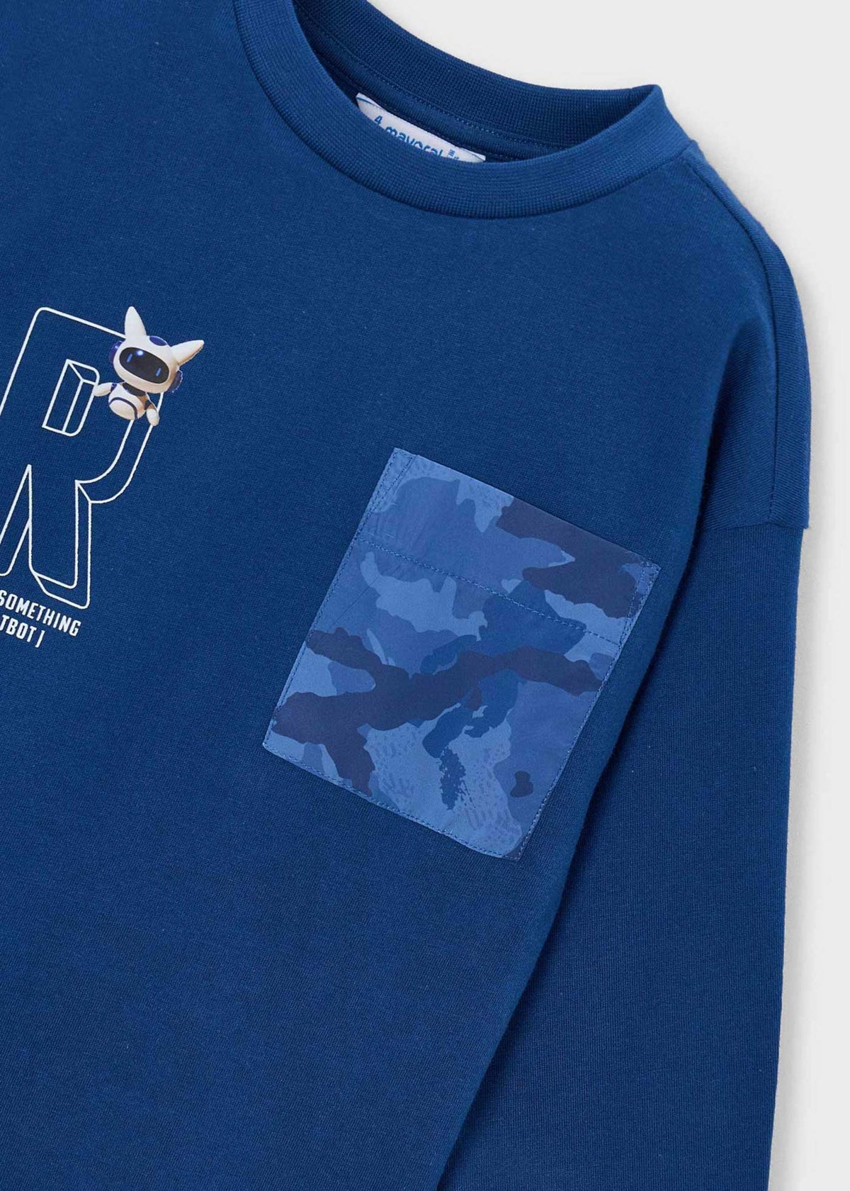 Boys' T-shirt with a pocket