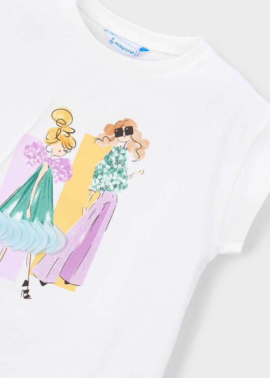 Doll print t-shirt girl