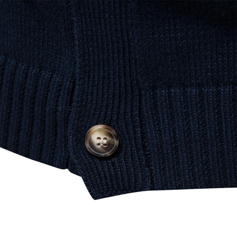 Herren Strickjacke aus Baumwolle mit Stehkragen und kontrastierenden Streifen