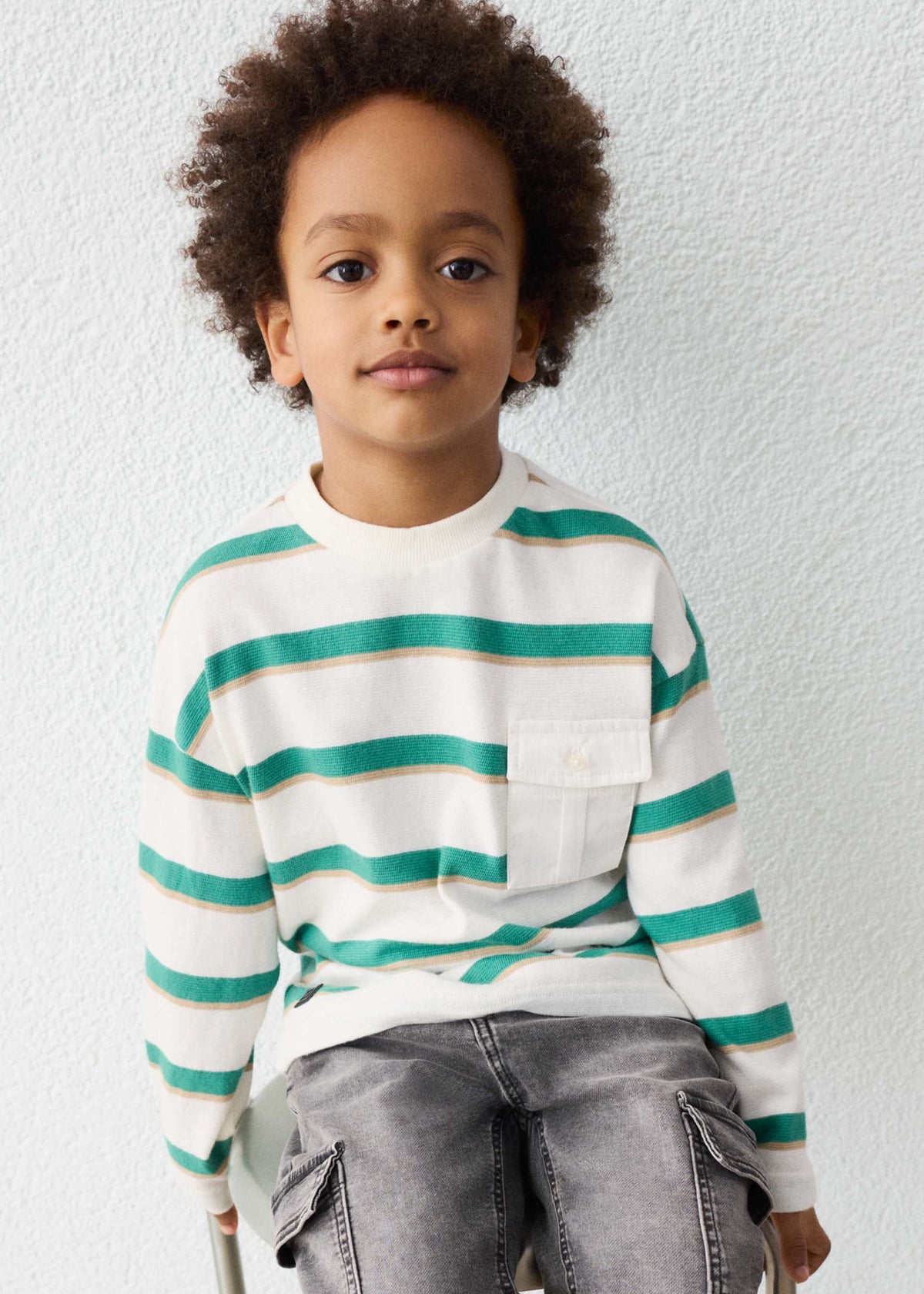 Gestreiftes T-Shirt für Jungen mit Brusttasche