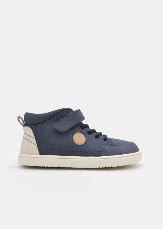 Boys' trainers