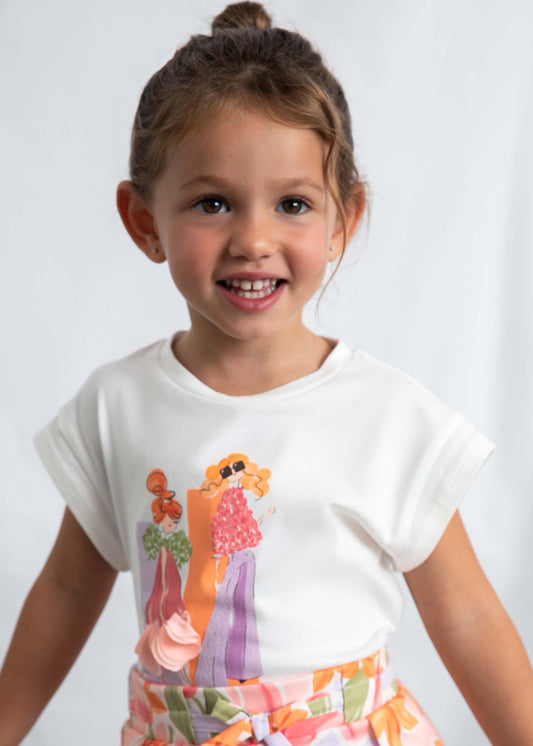 Doll print t-shirt girl