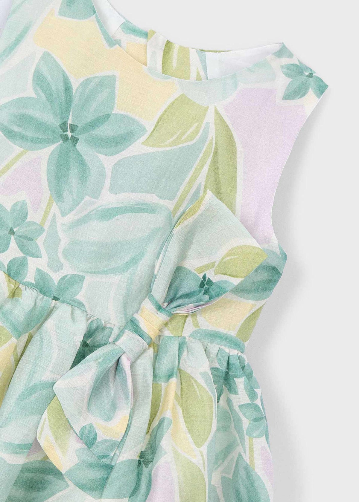 Blumenkleid mit Schleife für Mädchen