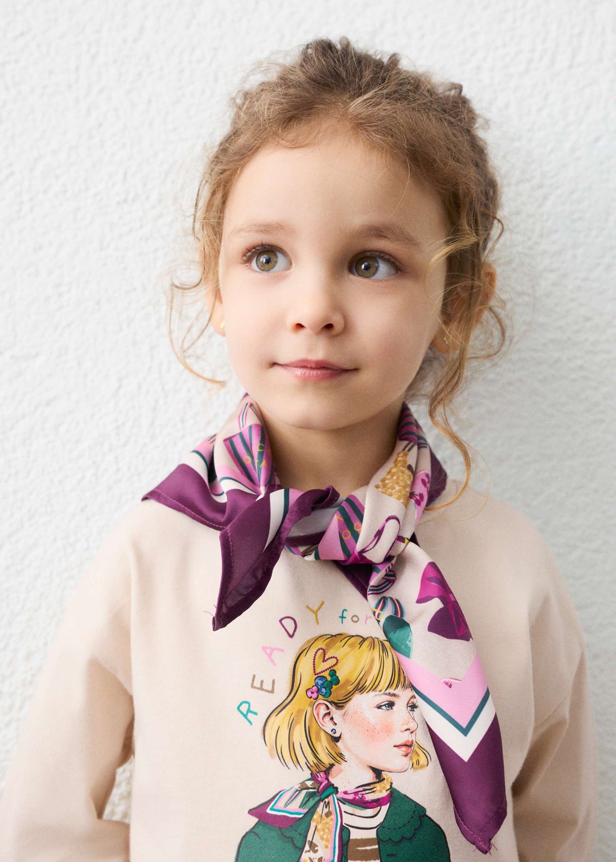 Mädchen-T-Shirt mit Schal