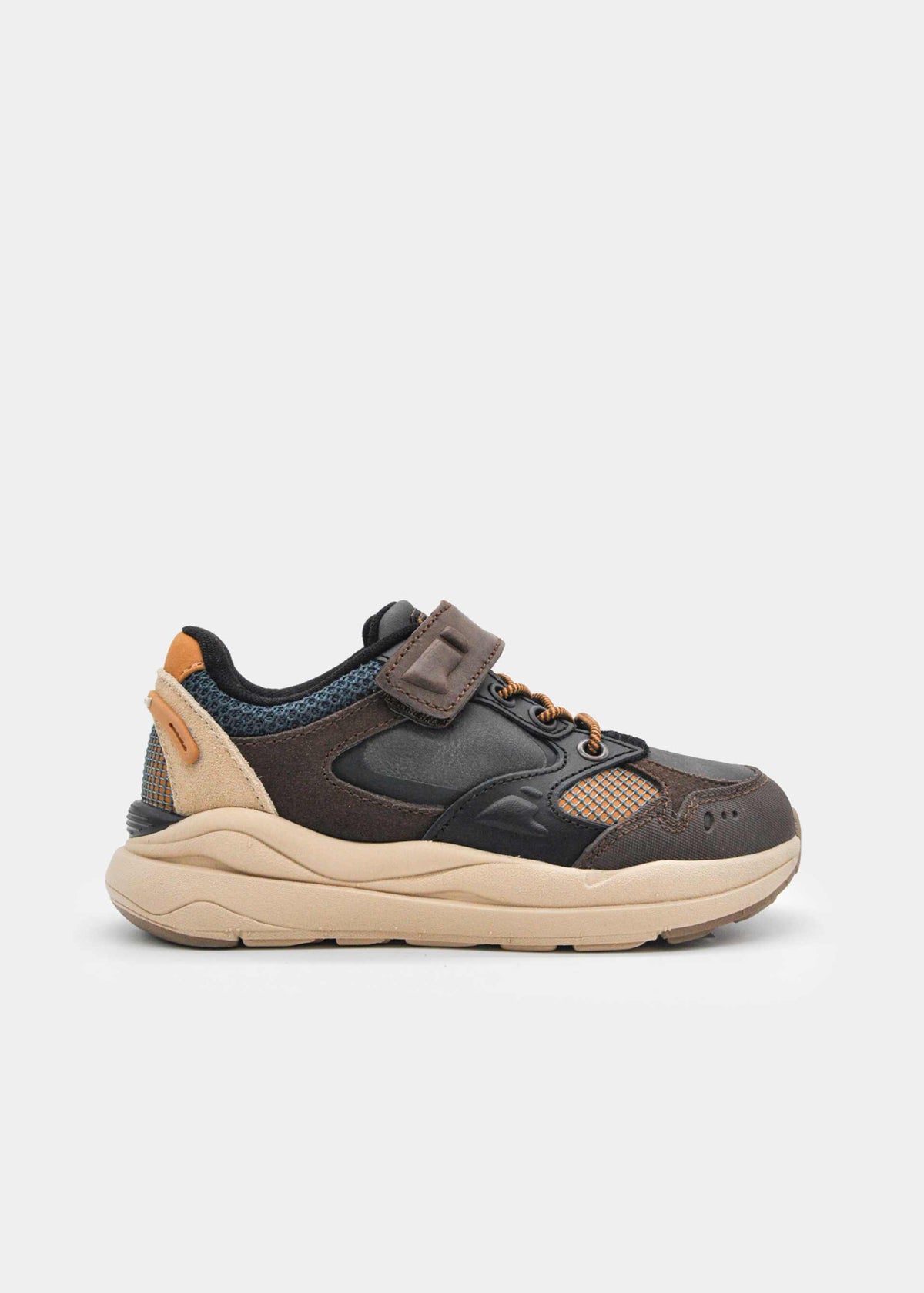 Girl trainers