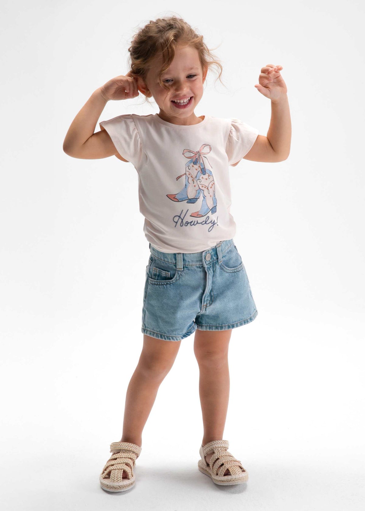 Girls basic denim shorts