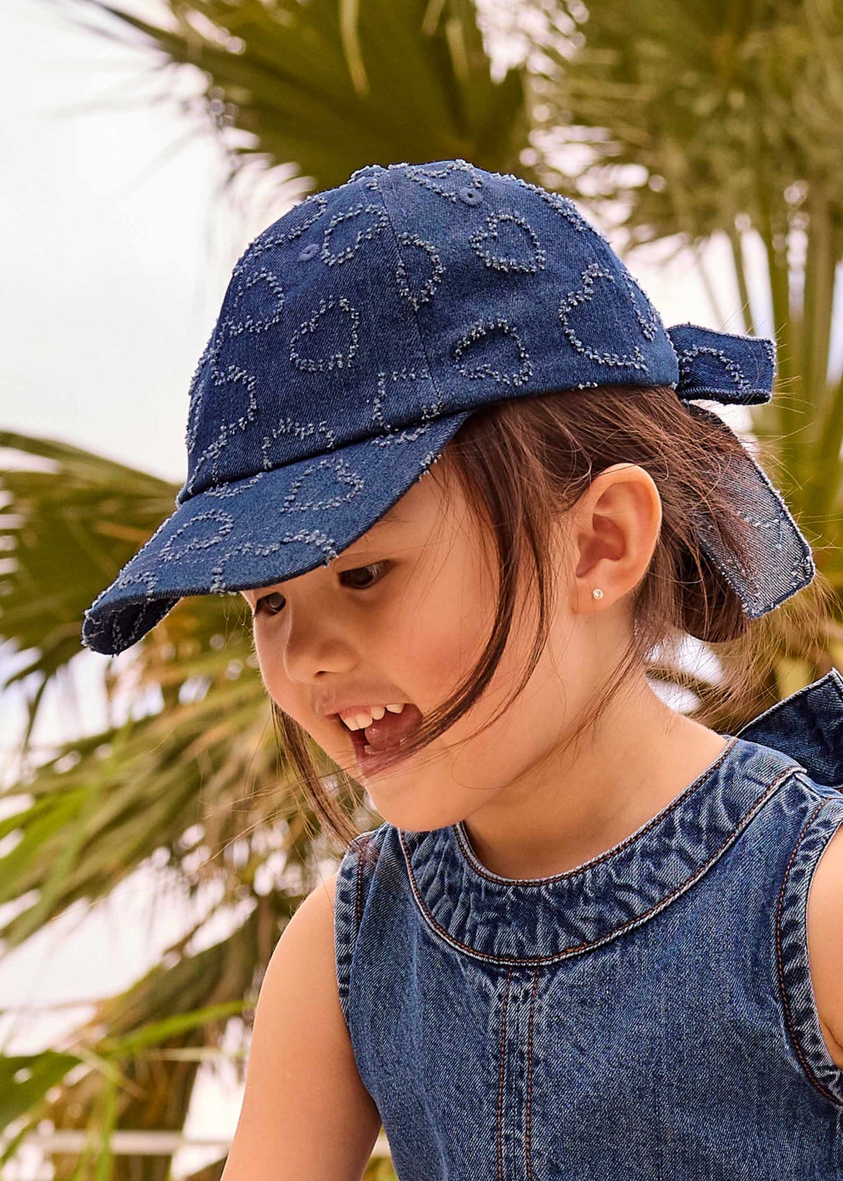 Girl's cap