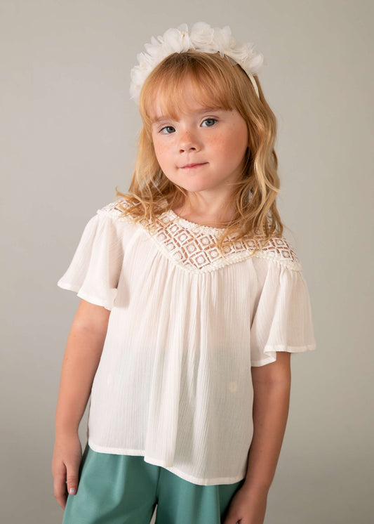 Mädchen-Bluse aus Guipure-Spitze