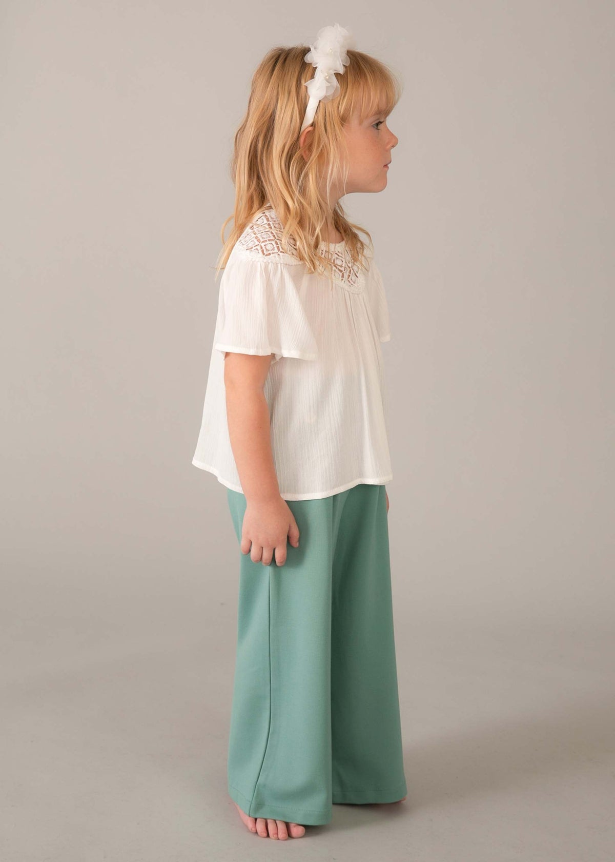 Girls' guipure lace blouse