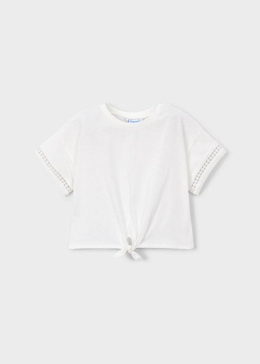 Girl's knotted T-shirt