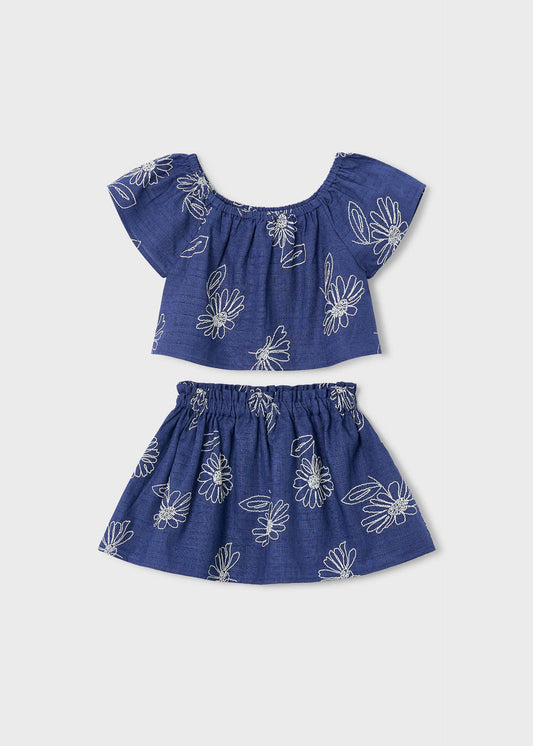 Girl's linen skirt and T-shirt set