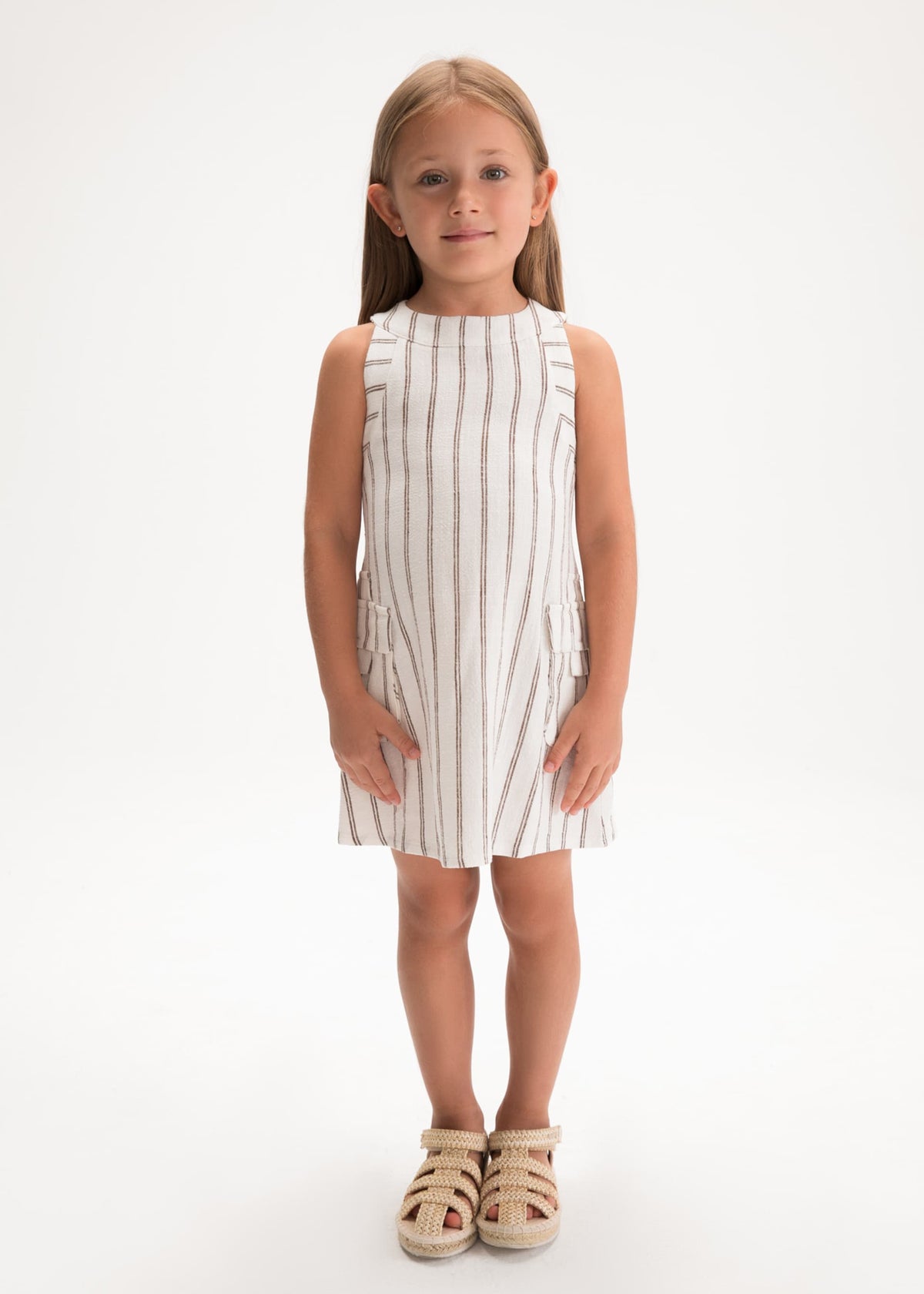 Gestreiftes Mädchenkleid