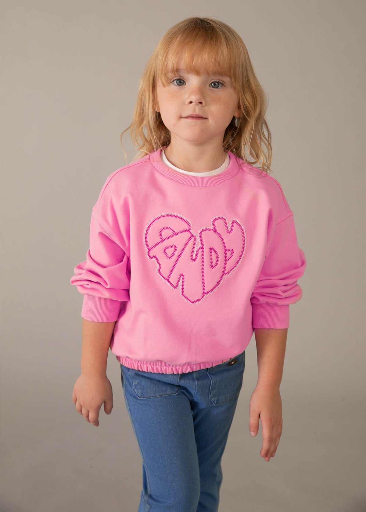 Girls' sweatshirt with embroidered letters