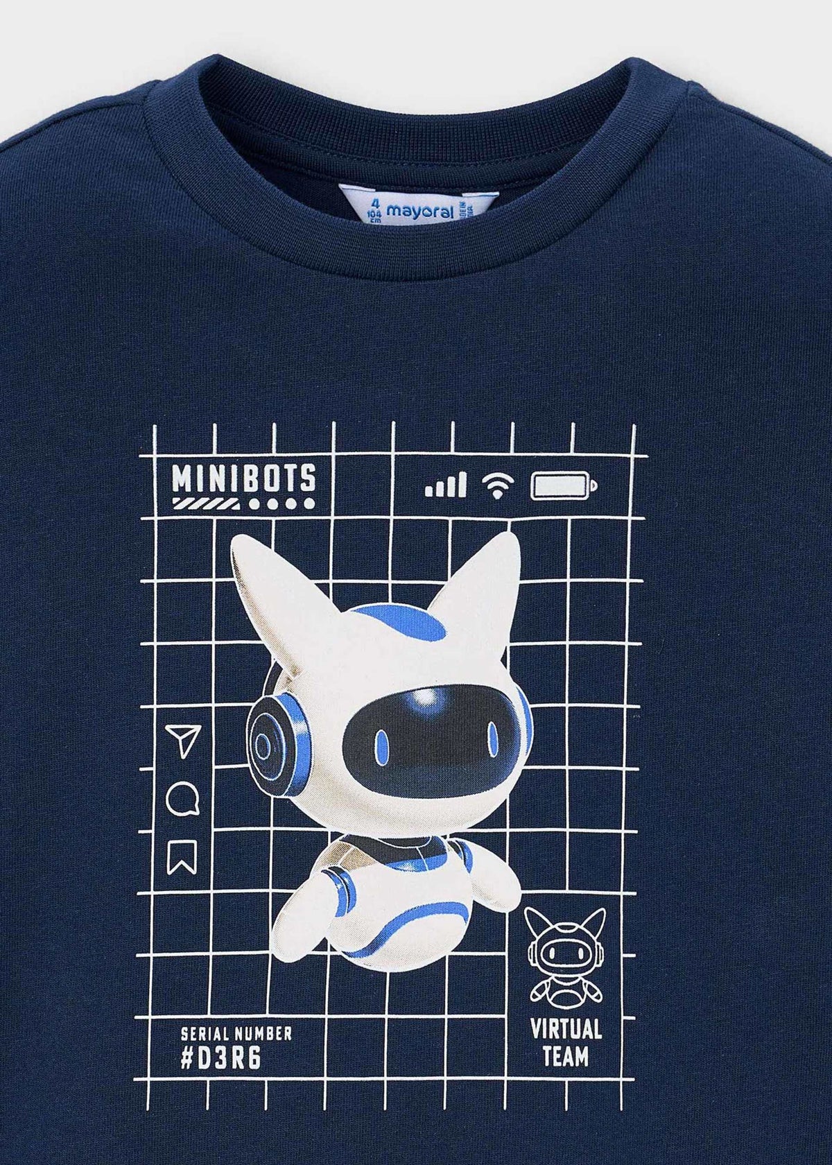 Interactive T-shirt for boys