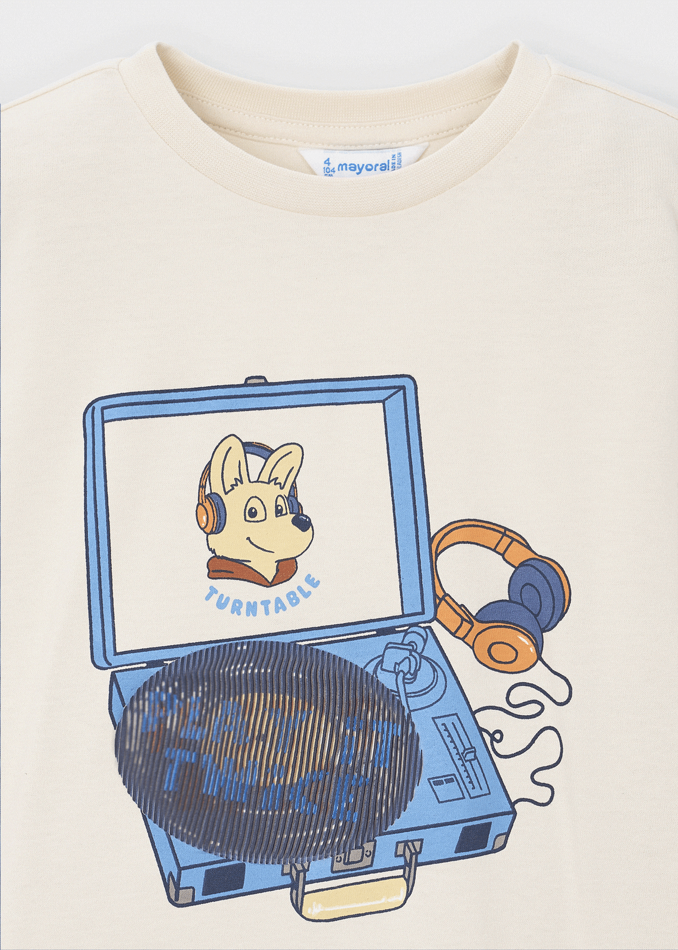 Interactive T-shirt for boys