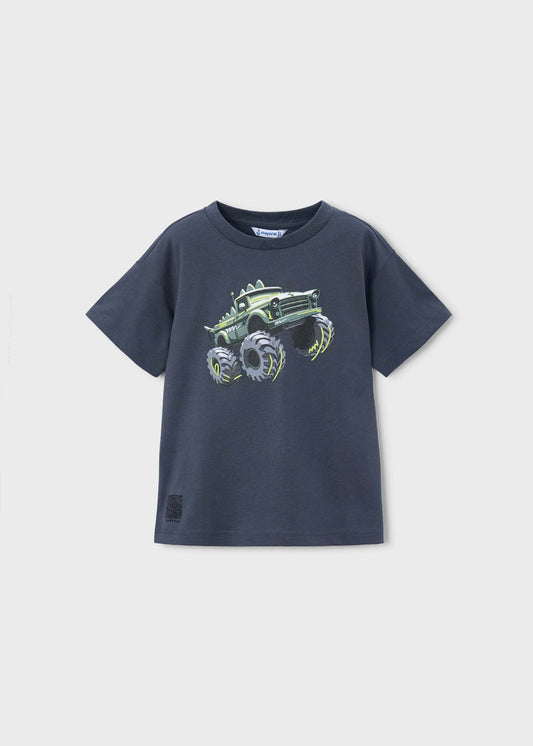 T-shirt boy
