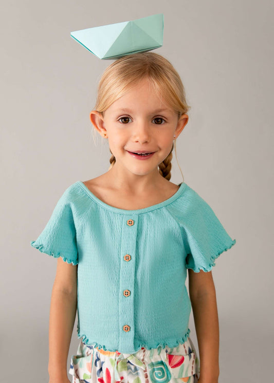 T-shirt girl with ruffles